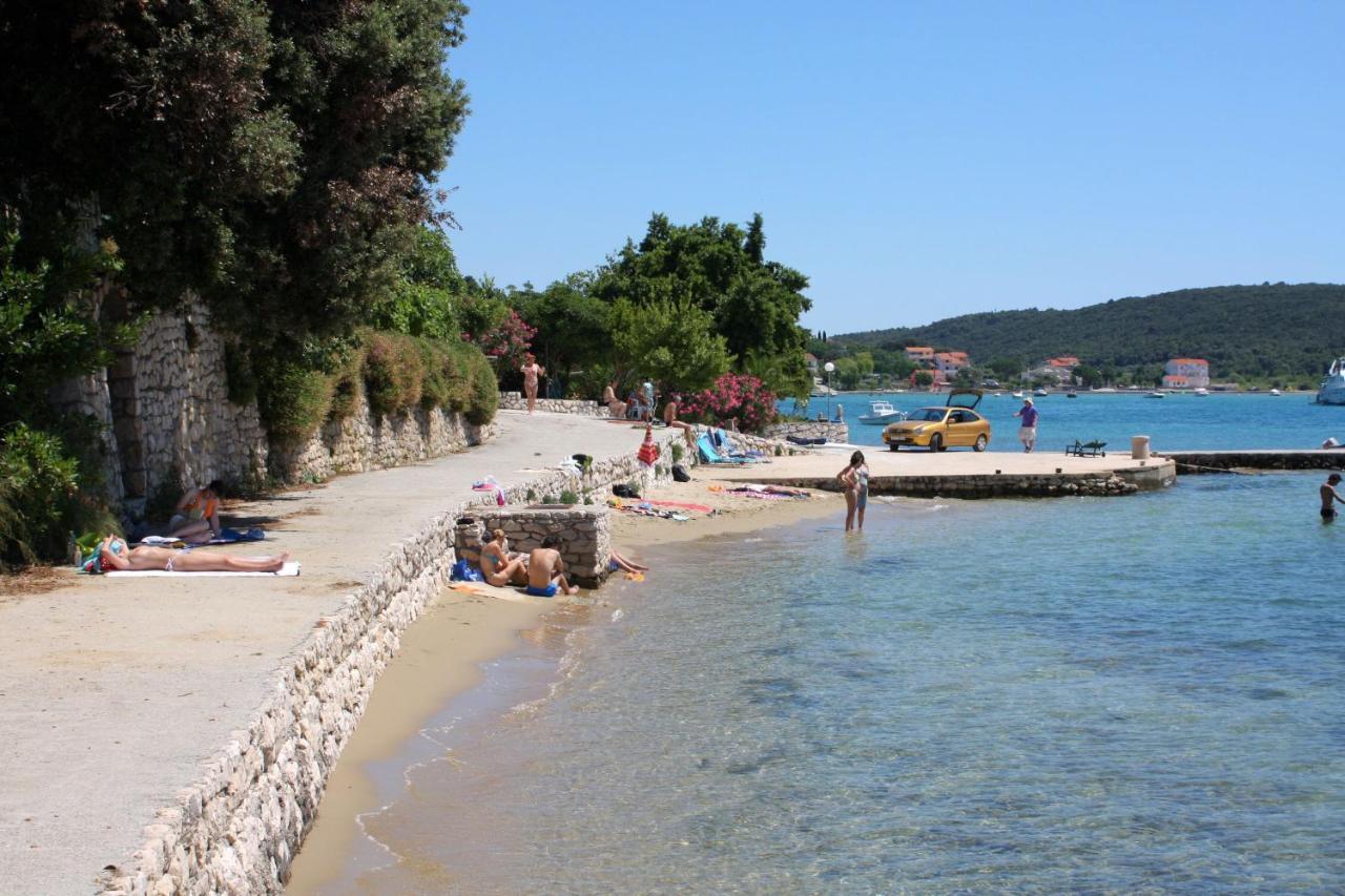Apartments By The Sea Kampor, Rab - 5037 Dış mekan fotoğraf
