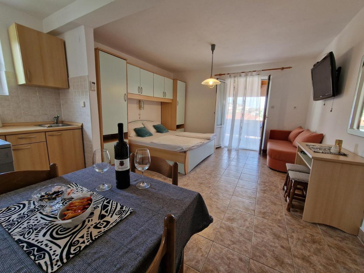 Apartments By The Sea Kampor, Rab - 5037 Dış mekan fotoğraf