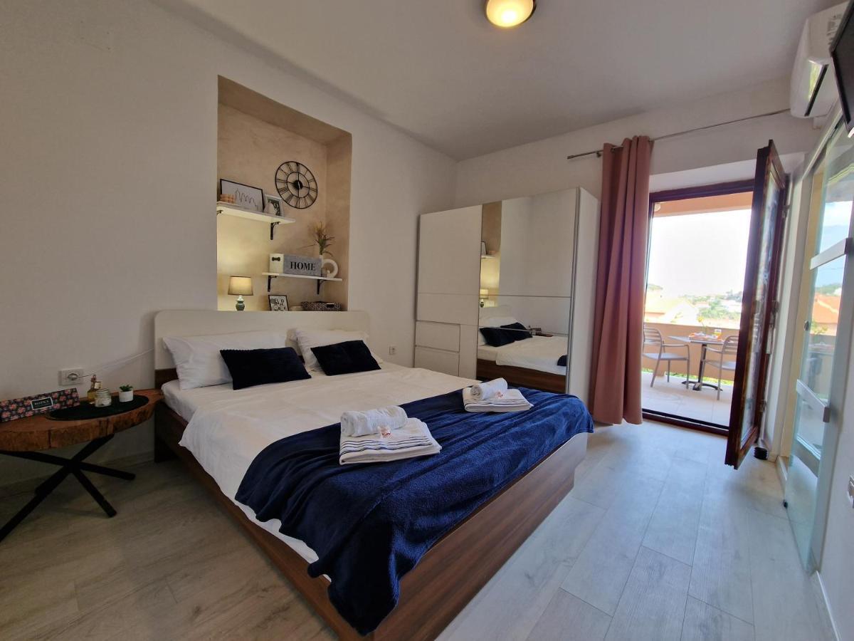 Apartments By The Sea Kampor, Rab - 5037 Dış mekan fotoğraf
